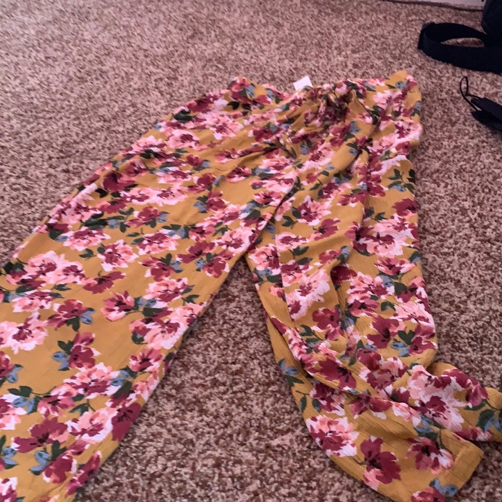 Flower really cute pants